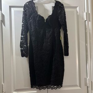 Vintage Moda International Black Lace Long-Sleeve Sheath Dress